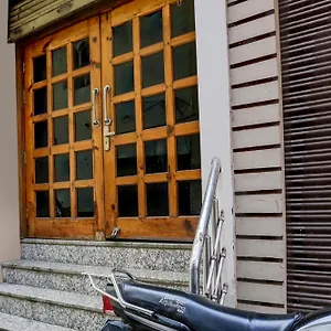 Spot On Sai P Hotel Varanasi