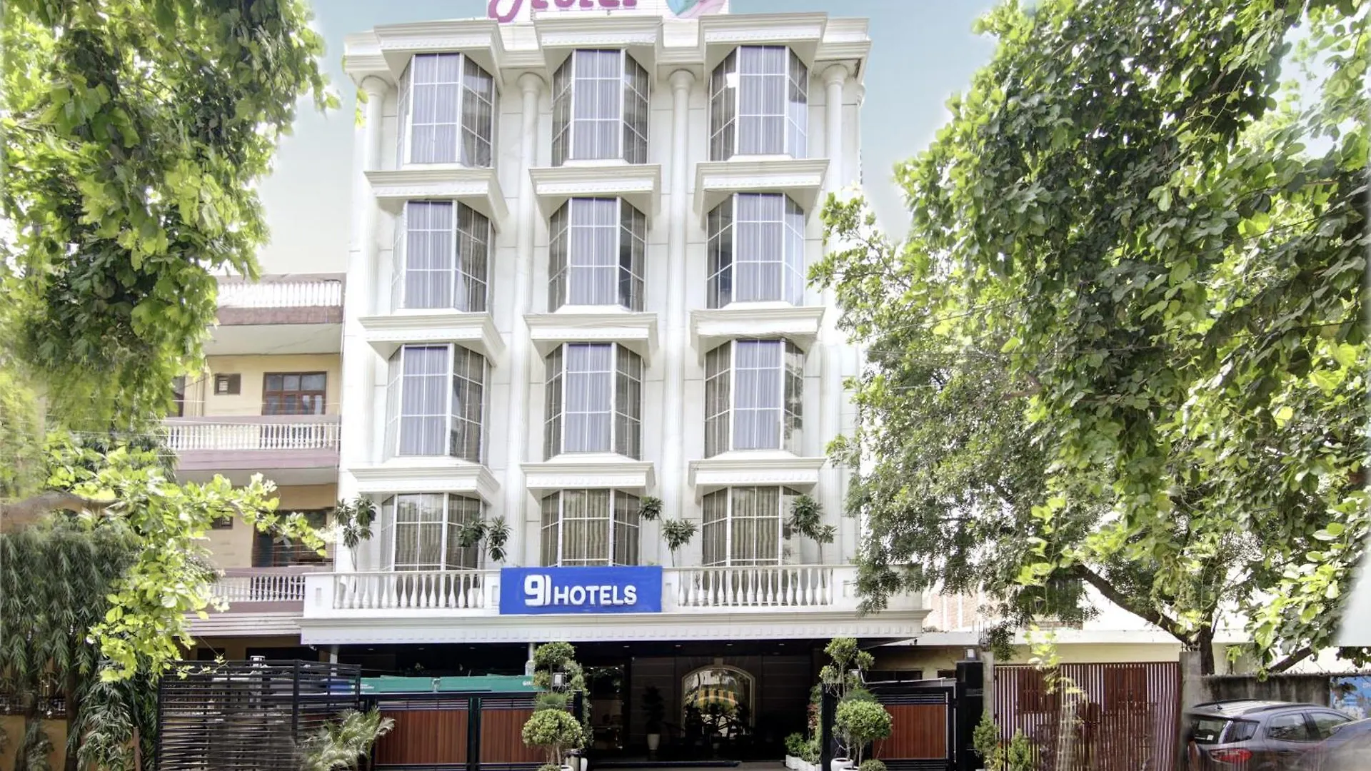 ***  Hotel 91 Millennium Huda Gurgaon India